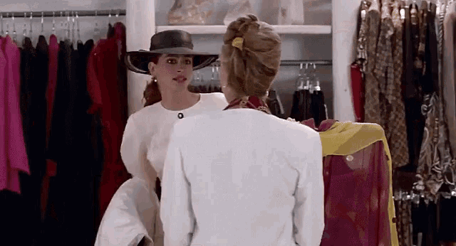 pretty-woman-shopping.gif